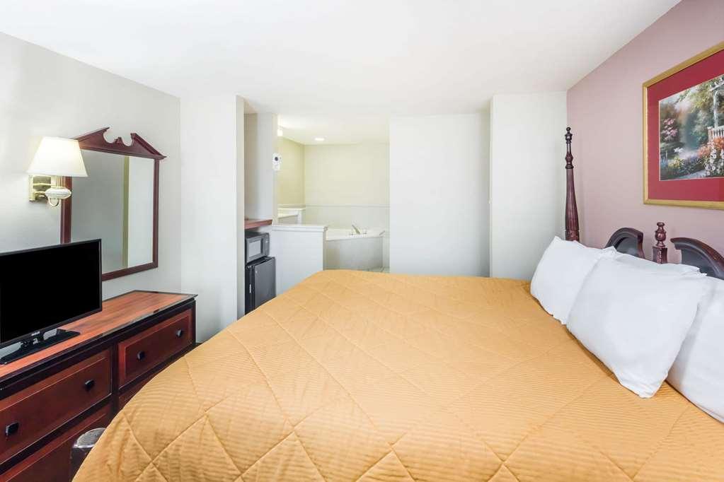 Baymont By Wyndham Biloxi - Ocean Springs Μοτέλ Δωμάτιο φωτογραφία